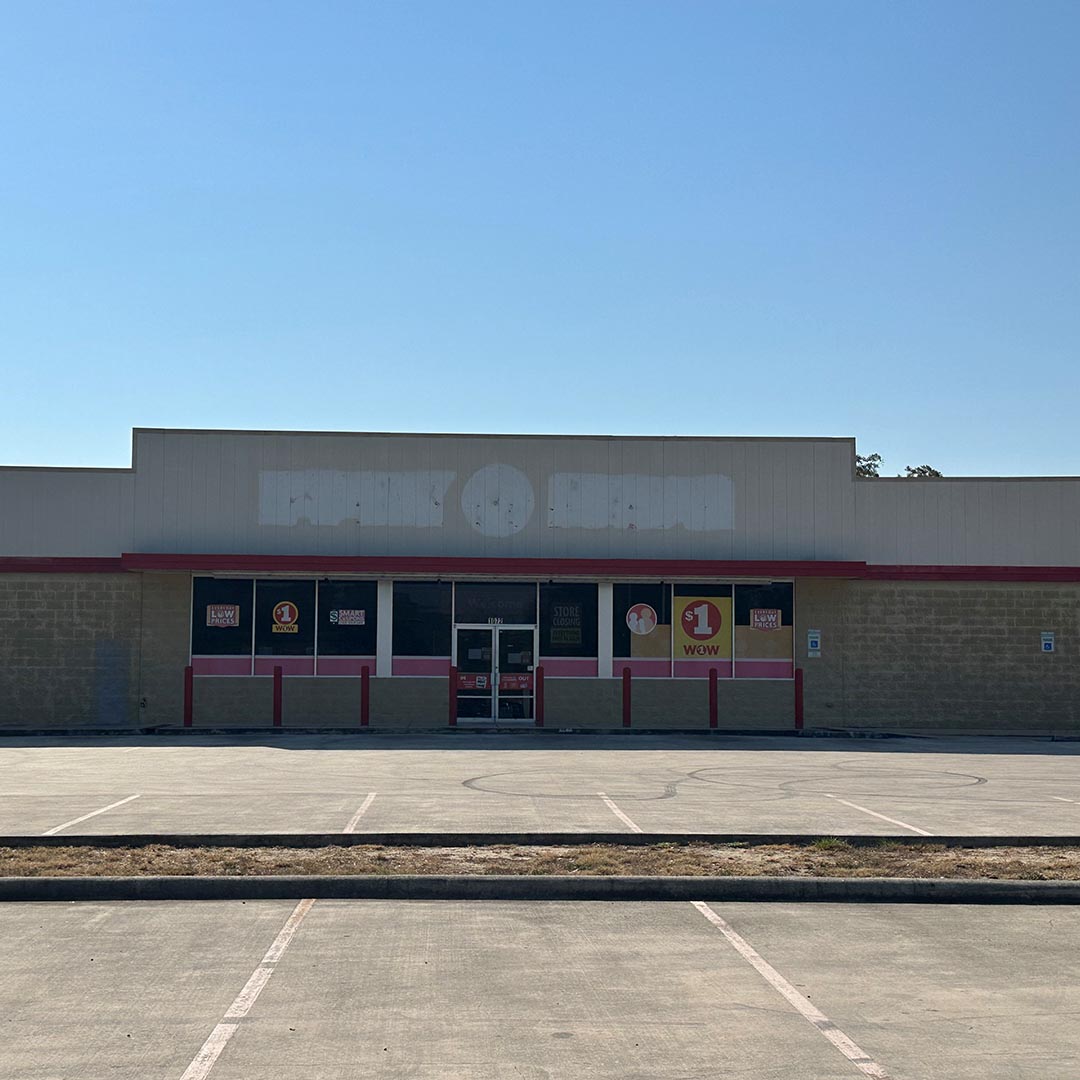 Freestanding Building | Former Family Dollar featured image